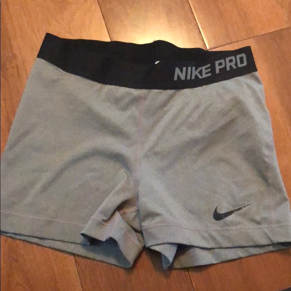Nike pros